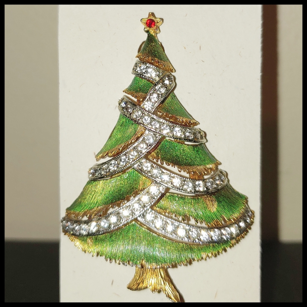 Vintage J.J. Christmas Tree Gold Tone Brooch - Picture 2 of 5